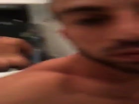Thumb 16