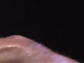 Thumb 9