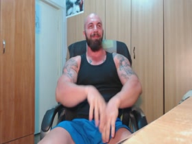 Thumb 14