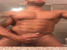 Thumb 16