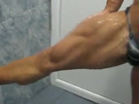 Thumb 16