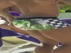 Thumb 16