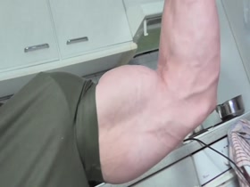 Thumb 9