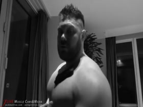 Thumb 12