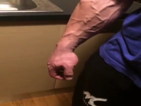 Thumb 1
