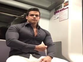 Thumb 10
