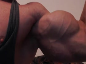 Thumb 8