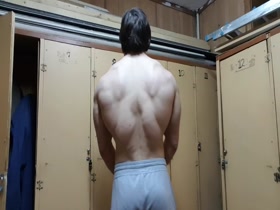 Thumb 9