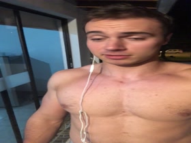 Thumb 7