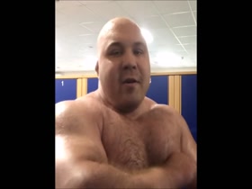 Thumb 12