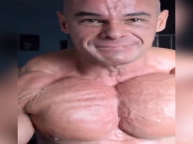 Thumb 12