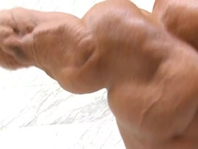Thumb 16
