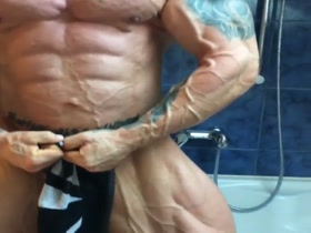 Thumb 7
