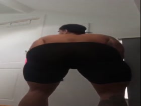 Thumb 16