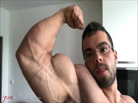 Thumb 6