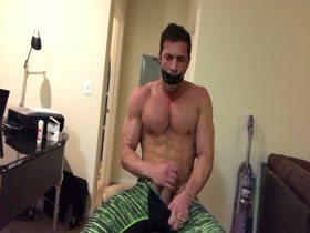 Thumb 16
