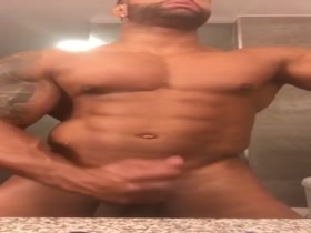 Thumb 16
