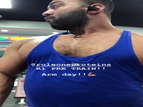 Thumb 11