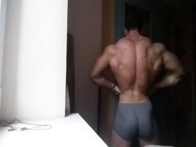 Thumb 12