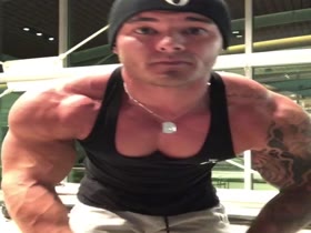 Thumb 8