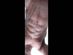 Thumb 16