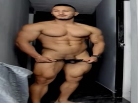 Thumb 12