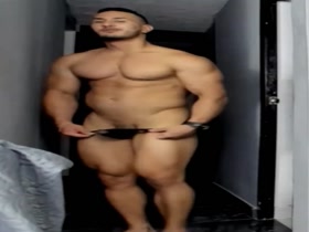 Thumb 4
