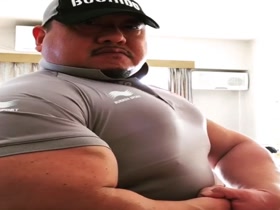 Thumb 1