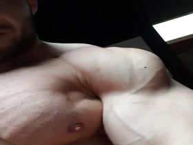 Thumb 7