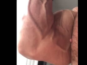 Thumb 11