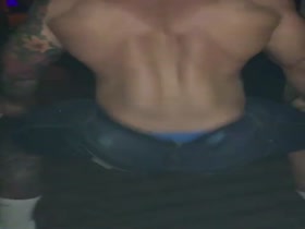 Thumb 10
