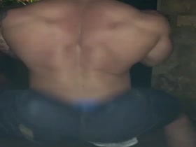 Thumb 11
