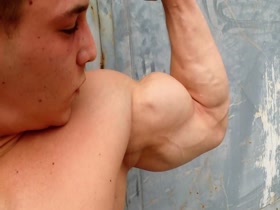 Thumb 7