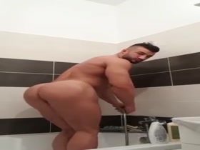 Thumb 9