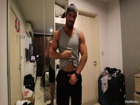 Thumb 1