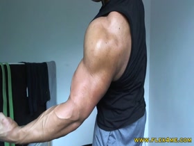 Thumb 11