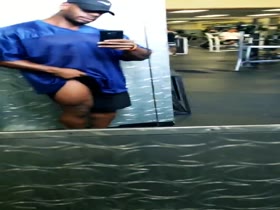 Thumb 16