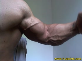 Thumb 15