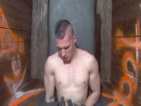 Thumb 16