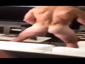 Thumb 7