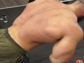 Thumb 8