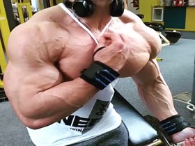 Thumb 1