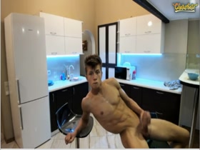 Muscle twink cums to end the show