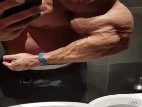 Thumb 13