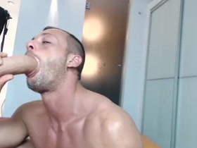 Thumb 16