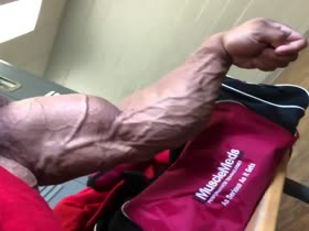 Thumb 20