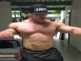 Thumb 6