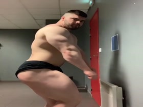 Thumb 4