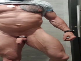 Thumb 4
