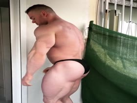 Thumb 14
